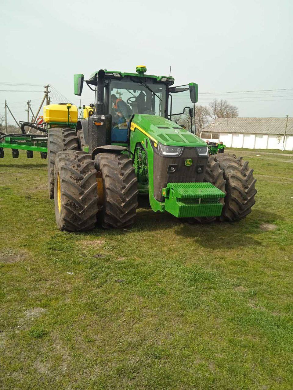 John Deere 8R